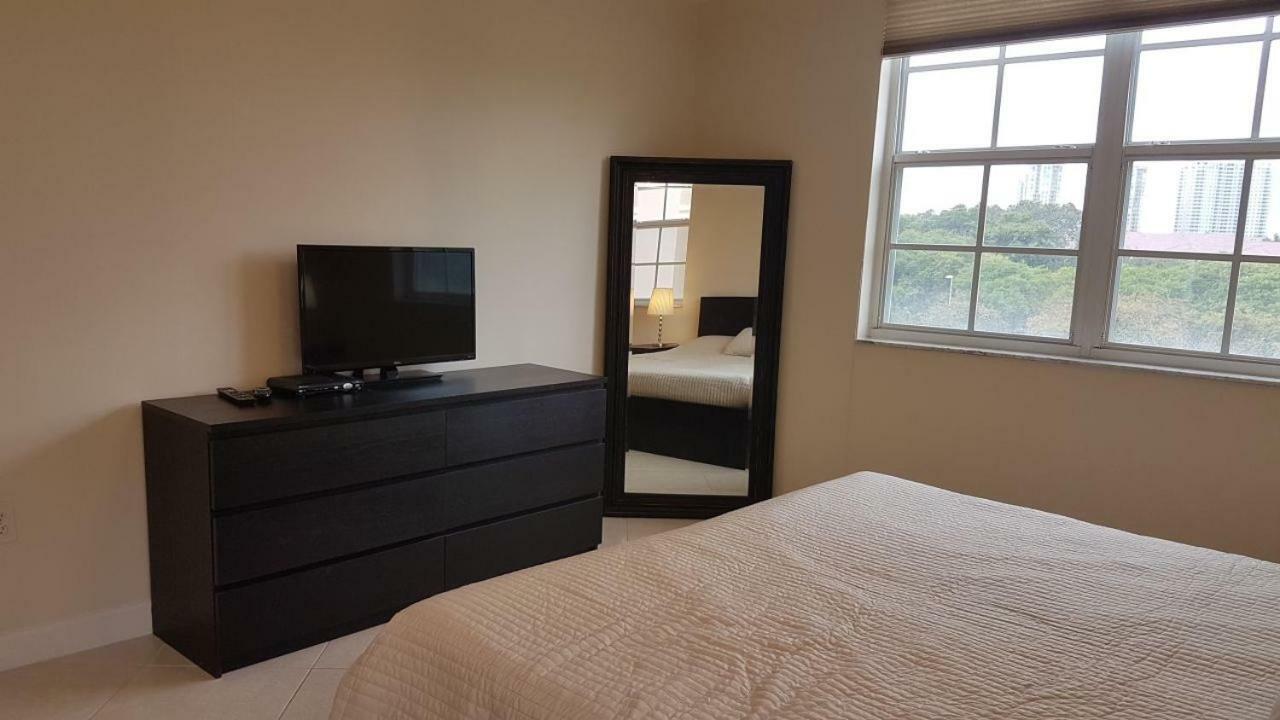 Yacht Club Aventura 2Br + 2Ba Leilighet Miami Eksteriør bilde