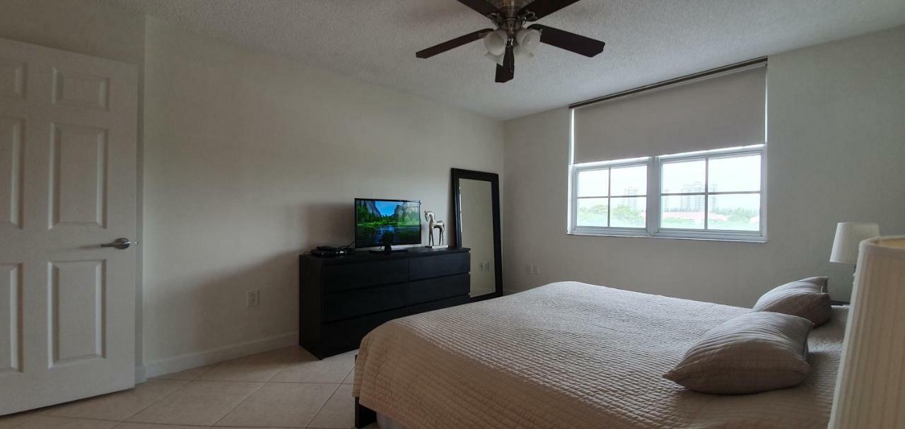 Yacht Club Aventura 2Br + 2Ba Leilighet Miami Eksteriør bilde