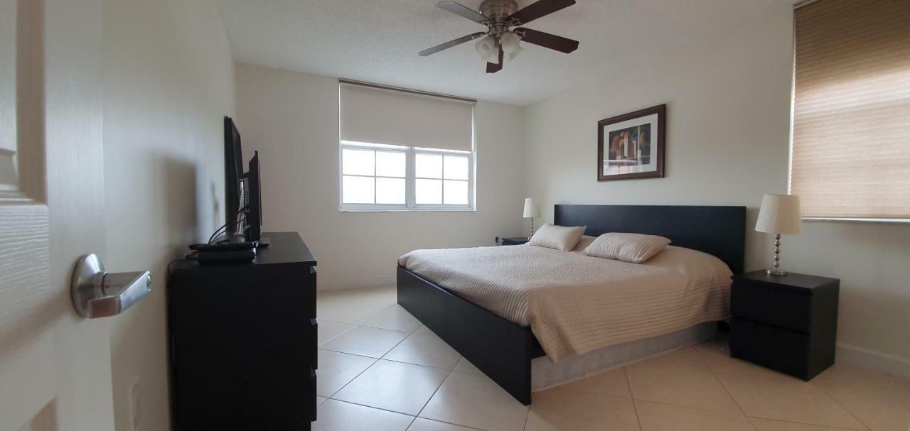 Yacht Club Aventura 2Br + 2Ba Leilighet Miami Eksteriør bilde