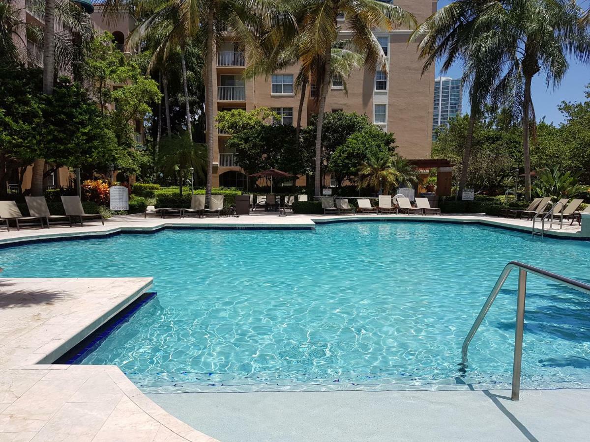Yacht Club Aventura 2Br + 2Ba Leilighet Miami Eksteriør bilde